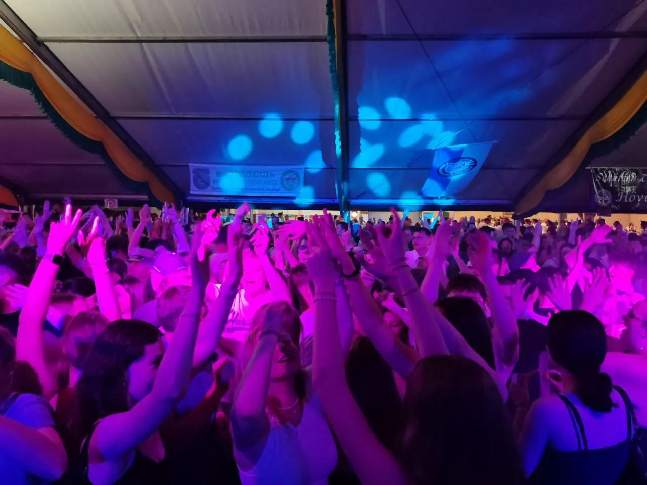 Musik für jeden Geschmack, ideal für Schützenfeste, Geburtstage, Hochzeiten, Abi-Bälle oder Stadtfeste - Photo 7