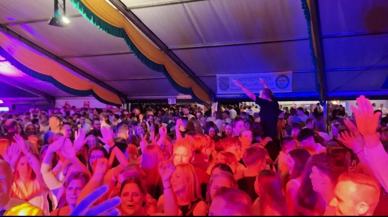 Musik für jeden Geschmack, ideal für Schützenfeste, Geburtstage, Hochzeiten, Abi-Bälle oder Stadtfeste - Photo 9