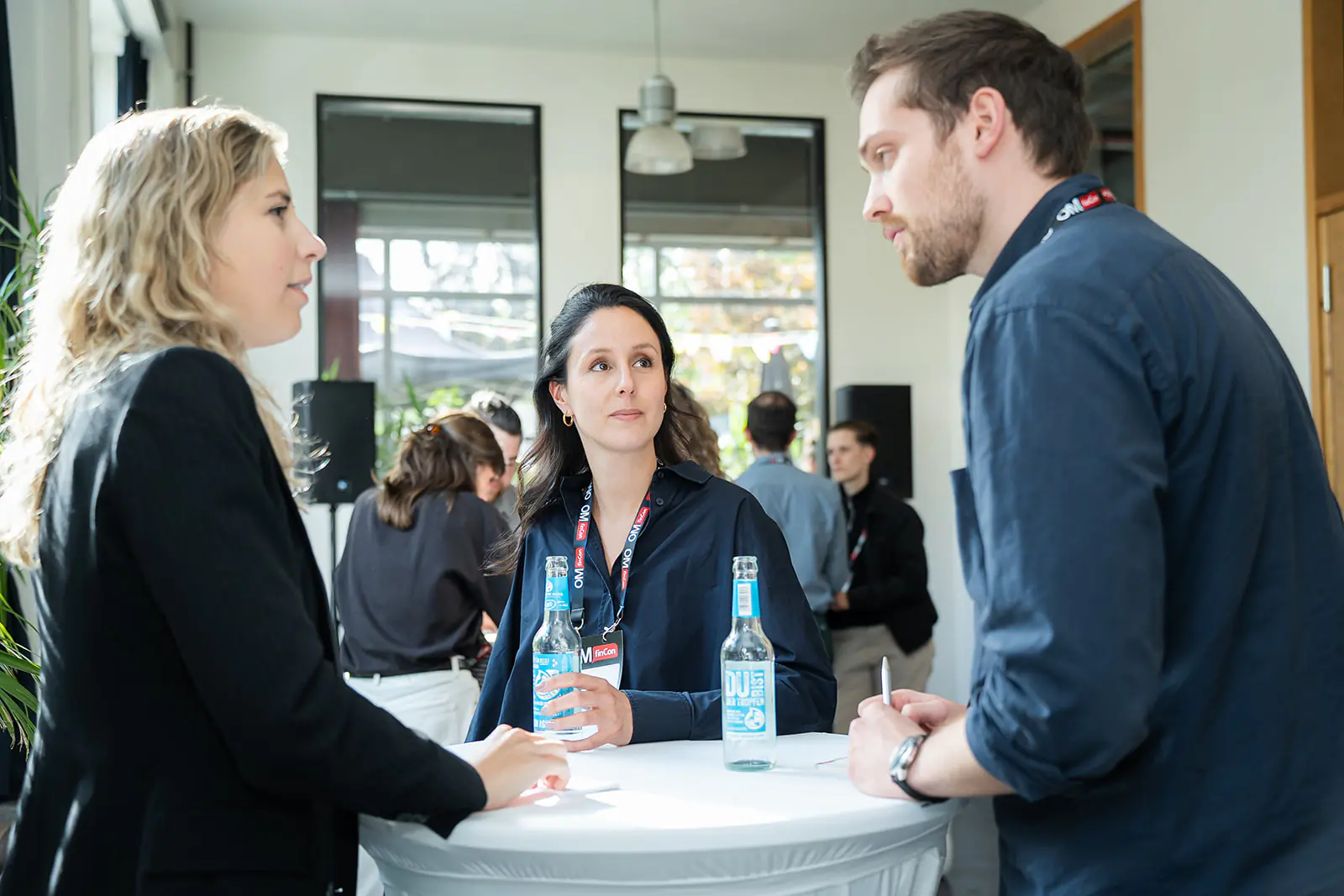Professionelle Foto- und Videobegleitung für Firmenveranstaltungen, Messen und Business-Events. - Photo 17