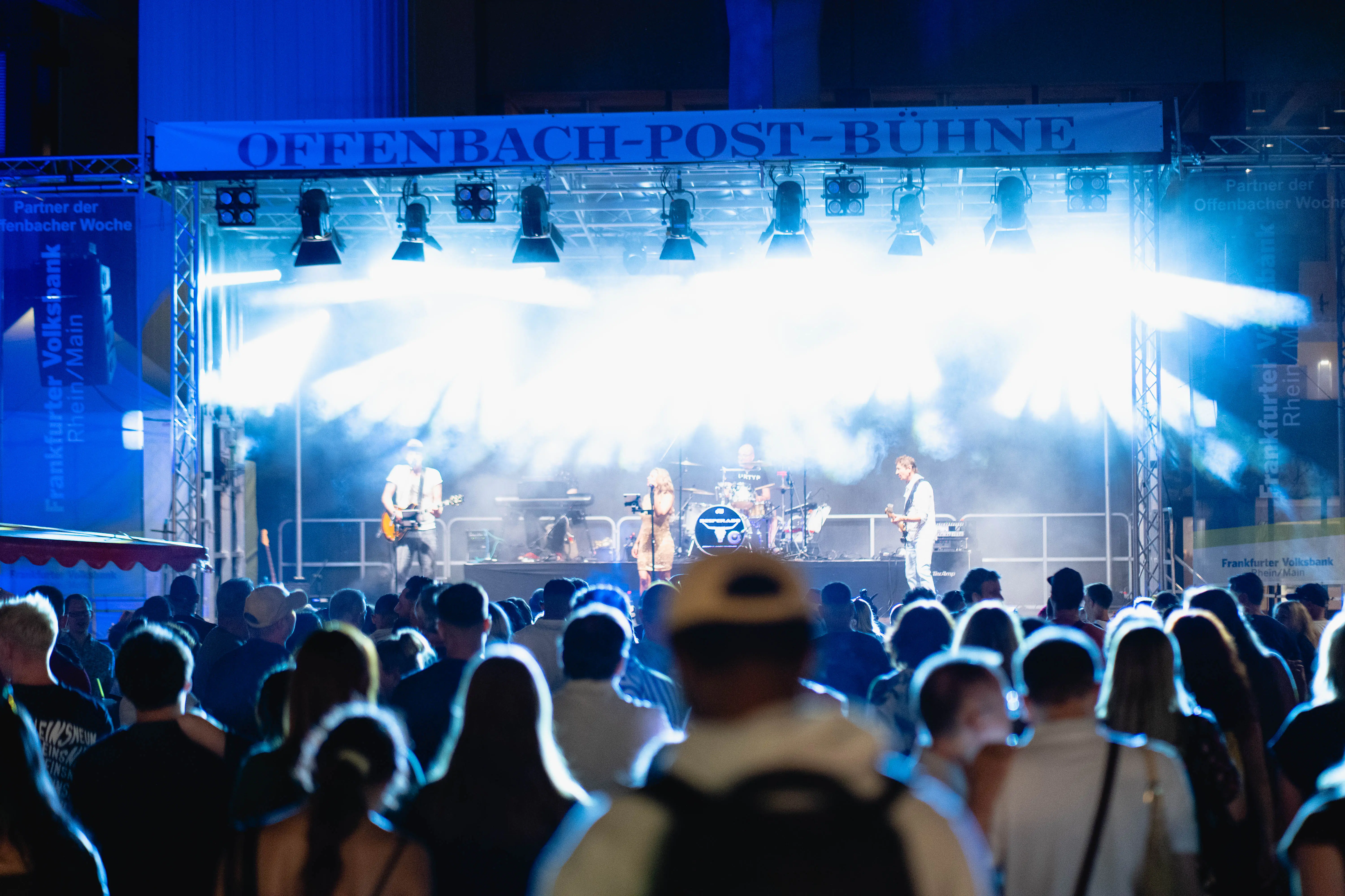 Liveband, Partyband, Coverband  |  Best of 80er, 90er, 2000er, Partyhits & Charts