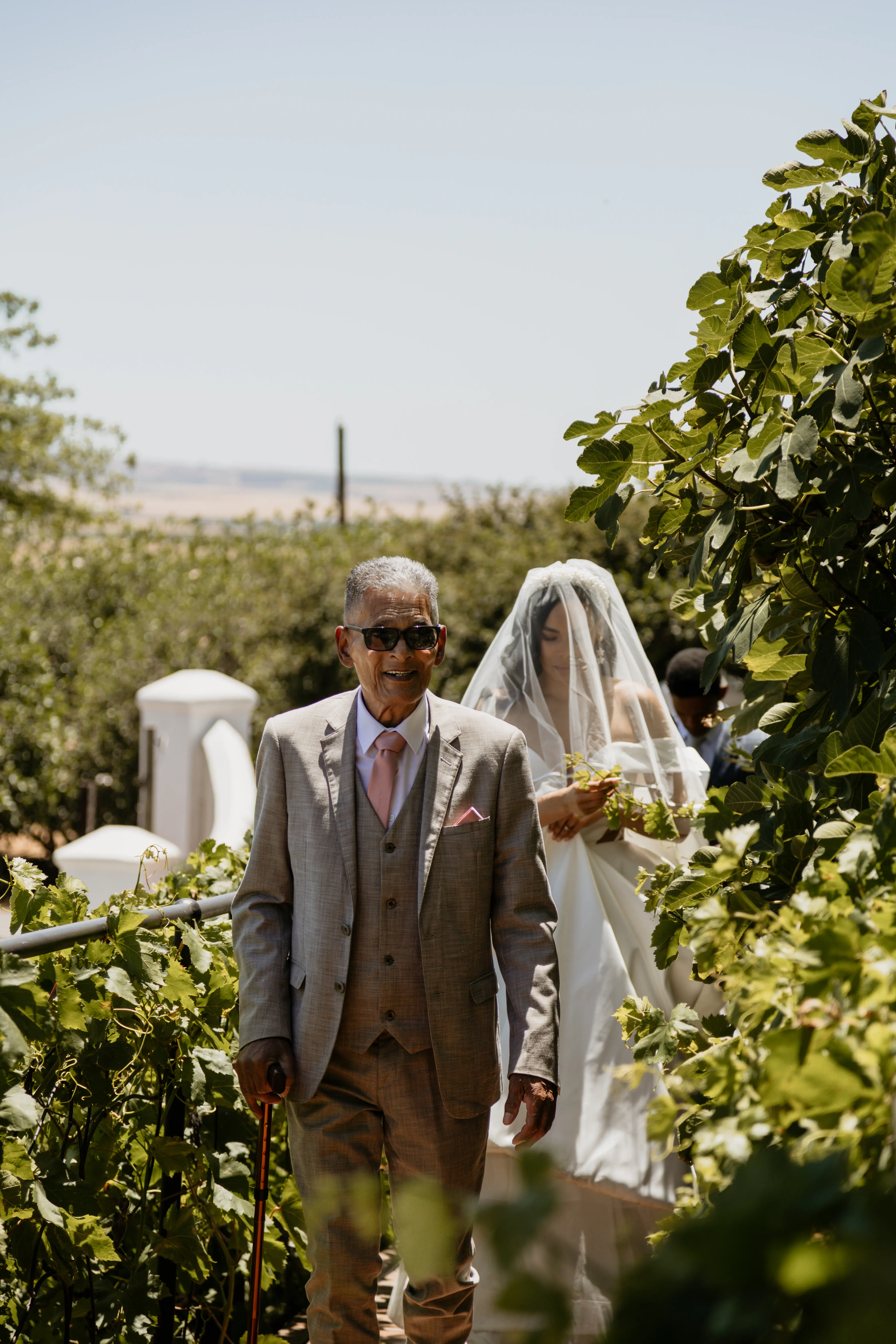 Hochzeitsfotografie für moderne Paare – warm, editorial, emotional und ungestellt