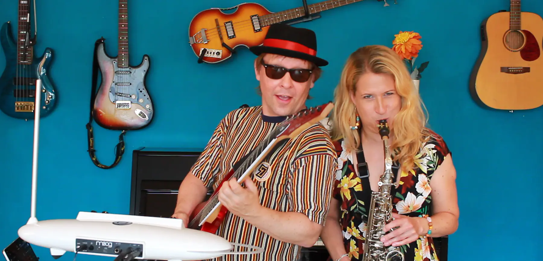 DJ Plus: DJ und Musiker, immer kombinierbar mit live Musik und live Gesang!